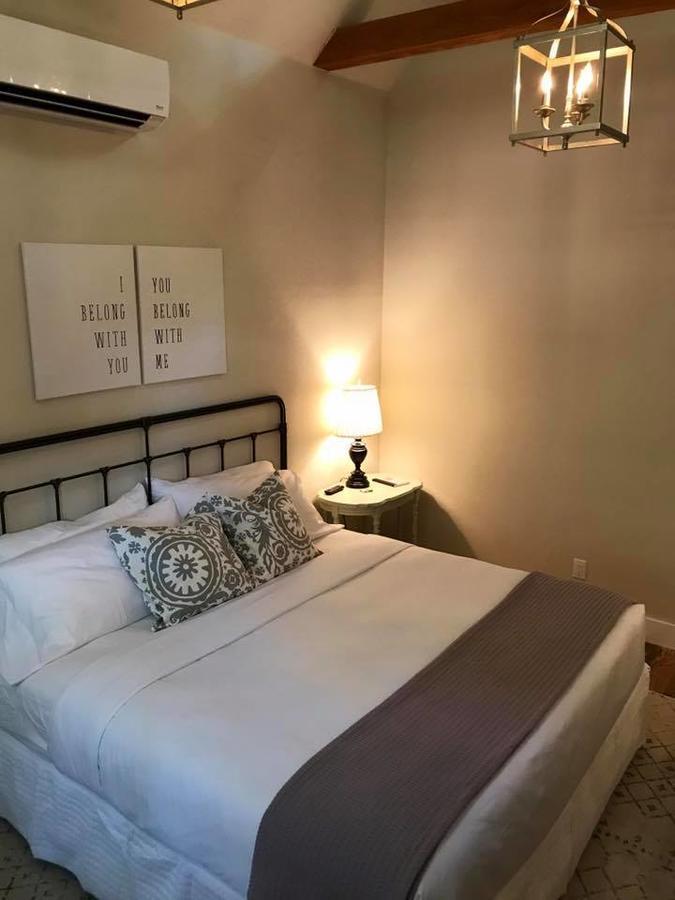 Mustard Seed B&B On The Llano 외부 사진